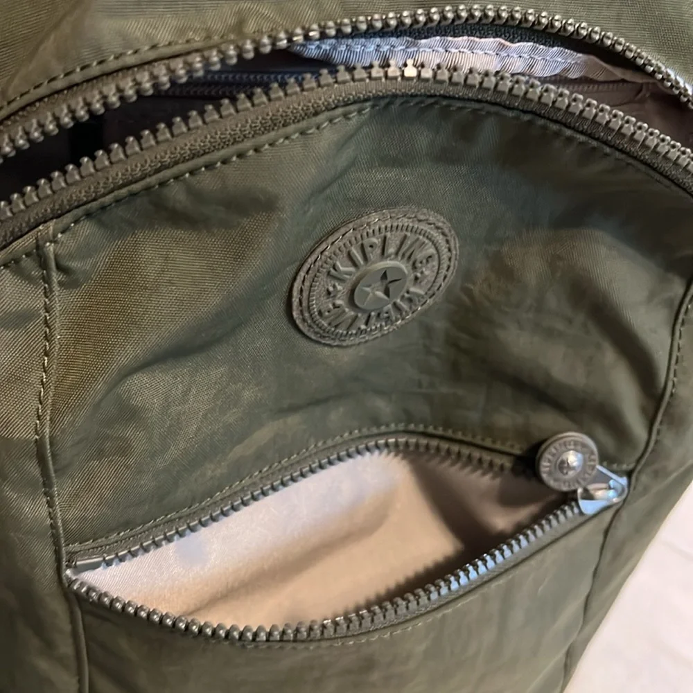 Kipling - Bente Backpack Sling - Jaded Green Tonal - Picture 6 of 9